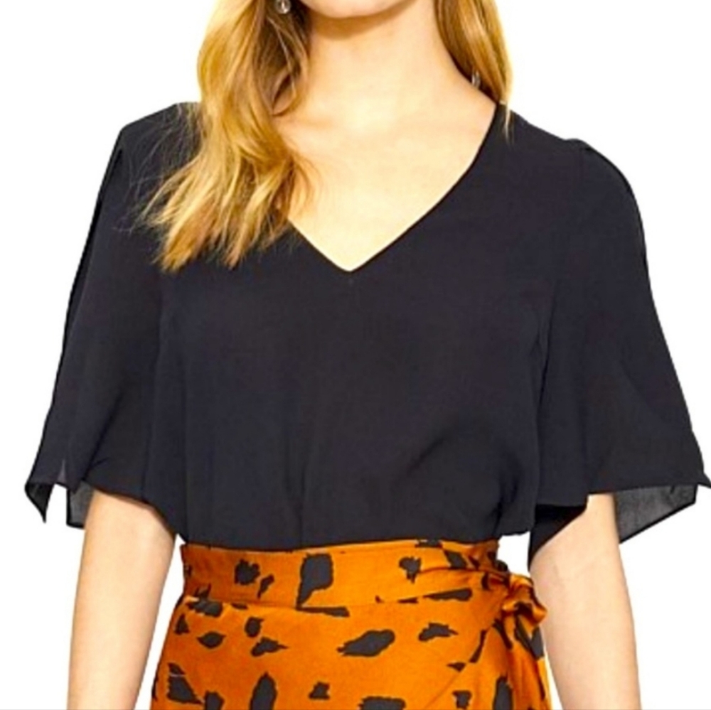 *NWT* Cooper ST Wild At Heart Flowy Top